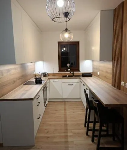 Lesniczowka Wieckowo-noclegi